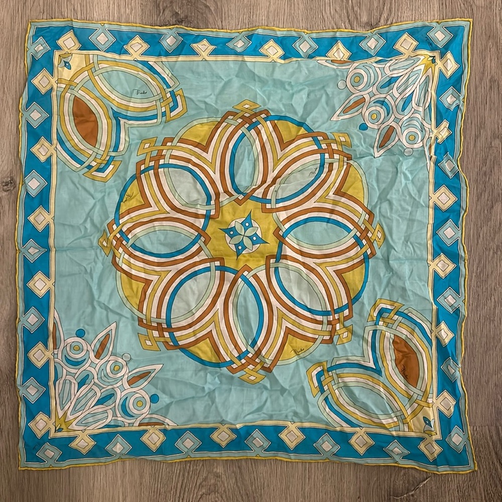 Fuilio Cotton Scarf